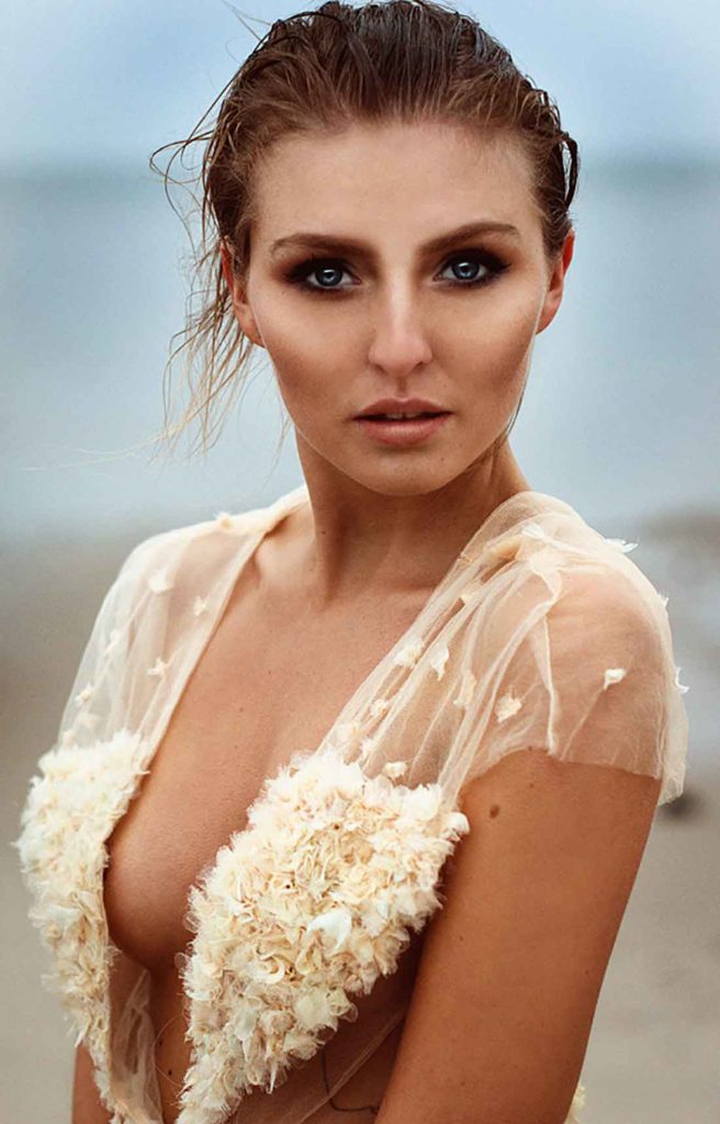 Couture am Strand