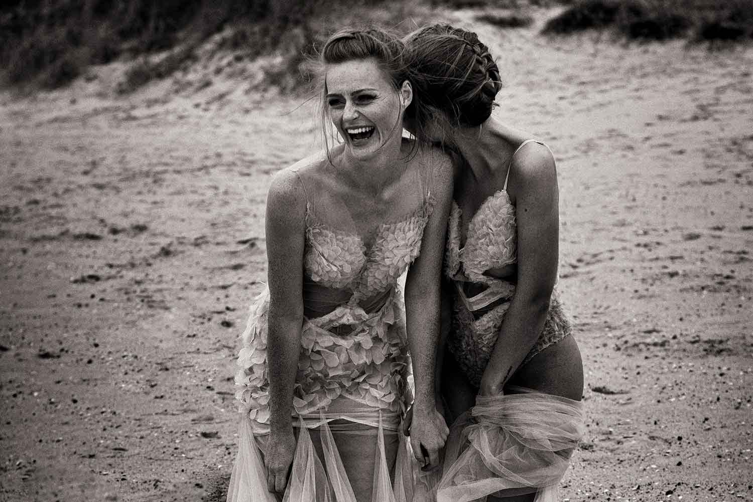 Couture am Strand